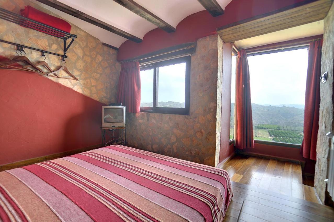 Casa Rural Mirador Del Salto Chella Luaran gambar